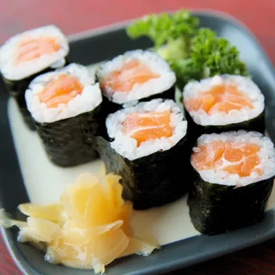 Maki cá hồi
